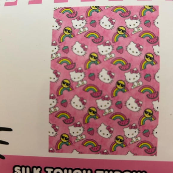 Sanrio Hello Kitty Pink Rainbow Blanket NWT - Picture 5 of 5